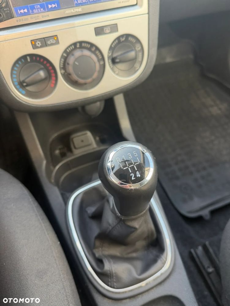 Opel Corsa 1.2 16V (ecoFLEX) Edition - 5