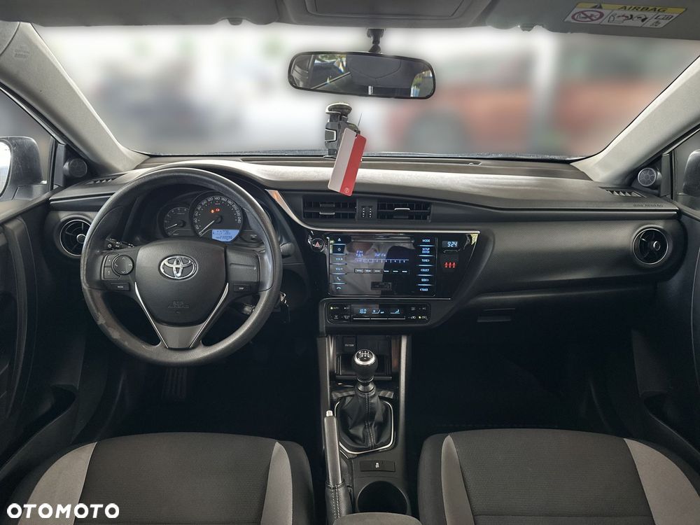 Toyota Auris 1.4 D-4D Active - 13