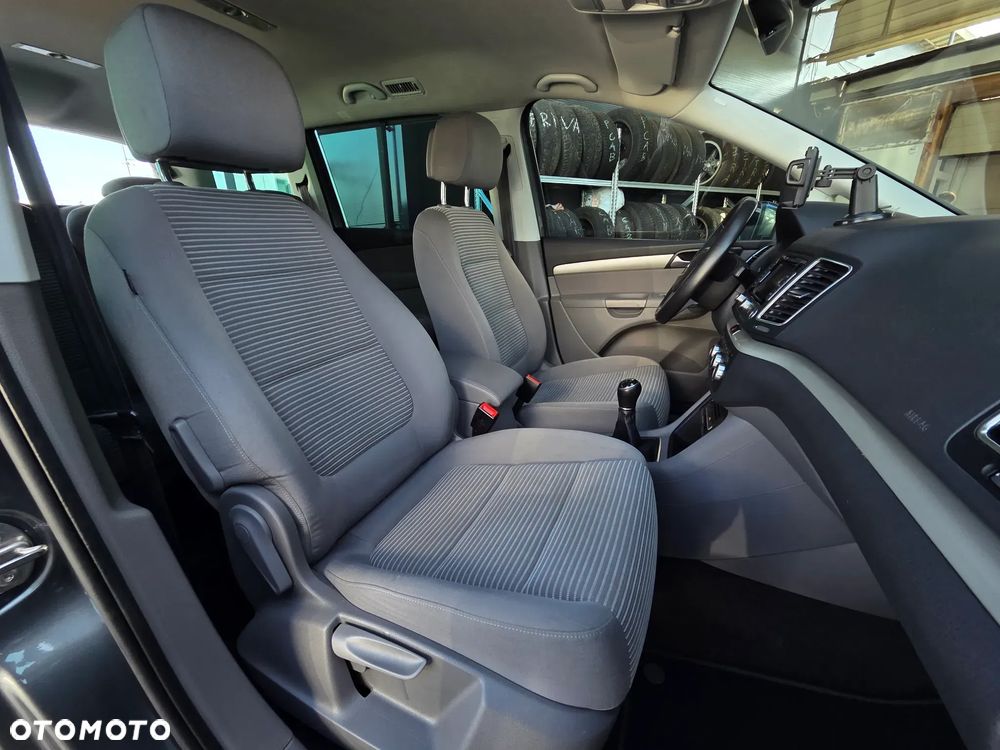 Seat Alhambra 2.0 TDI Ecomotive 4Kids - 16