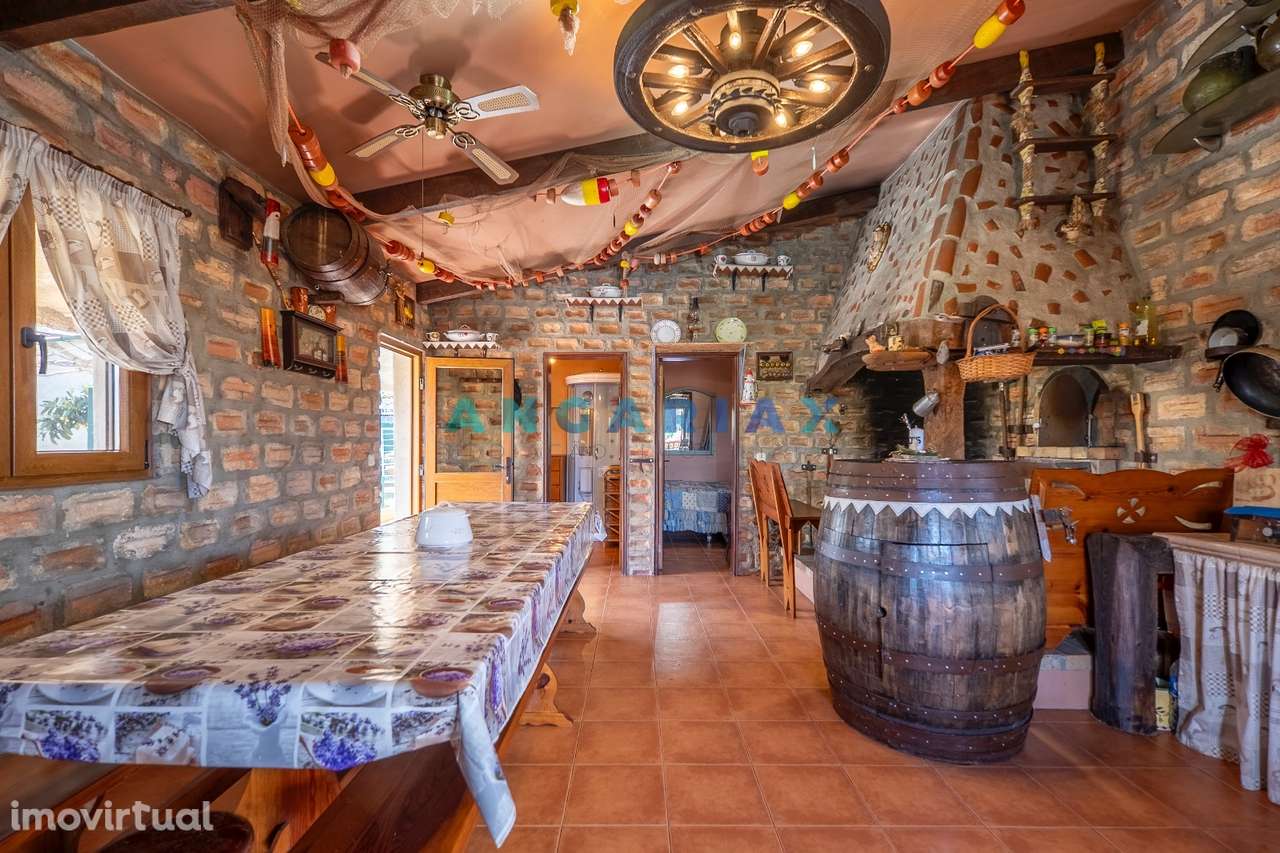 ANG1488 - Moradia T8 para Venda em Milagres - Grande imagem: 3/49