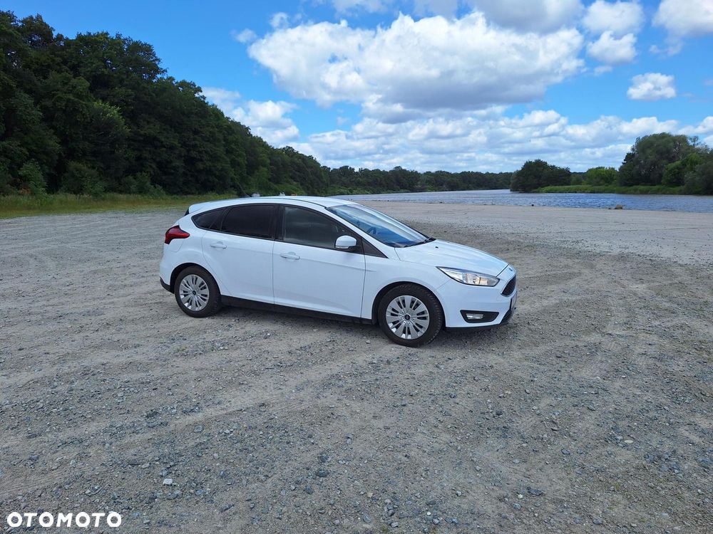 Ford Focus 1.5 TDCi Trend - 6