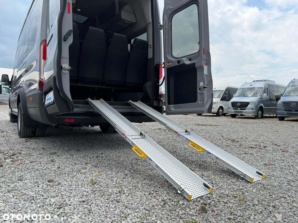 Ford Transit - 7