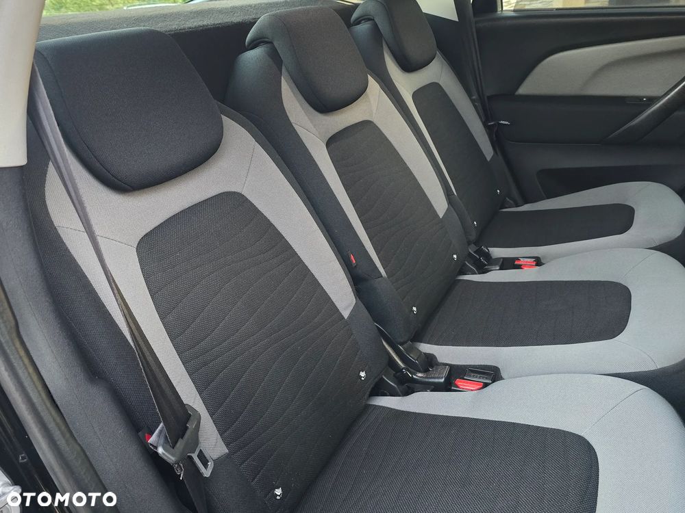 Citroën C4 Picasso BlueHDi 120 Exclusive - 23