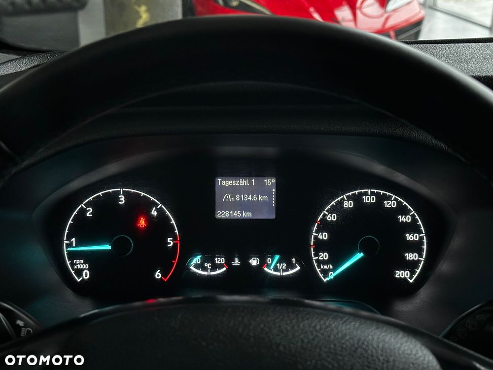 Ford Transit Custom - 19