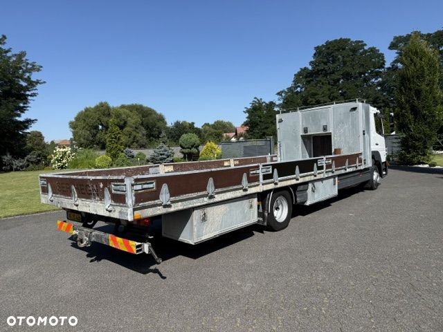 Mercedes-Benz Atego 1223 Skrzynia 7,5M/ Sypialka / Niski przebieg / - 2