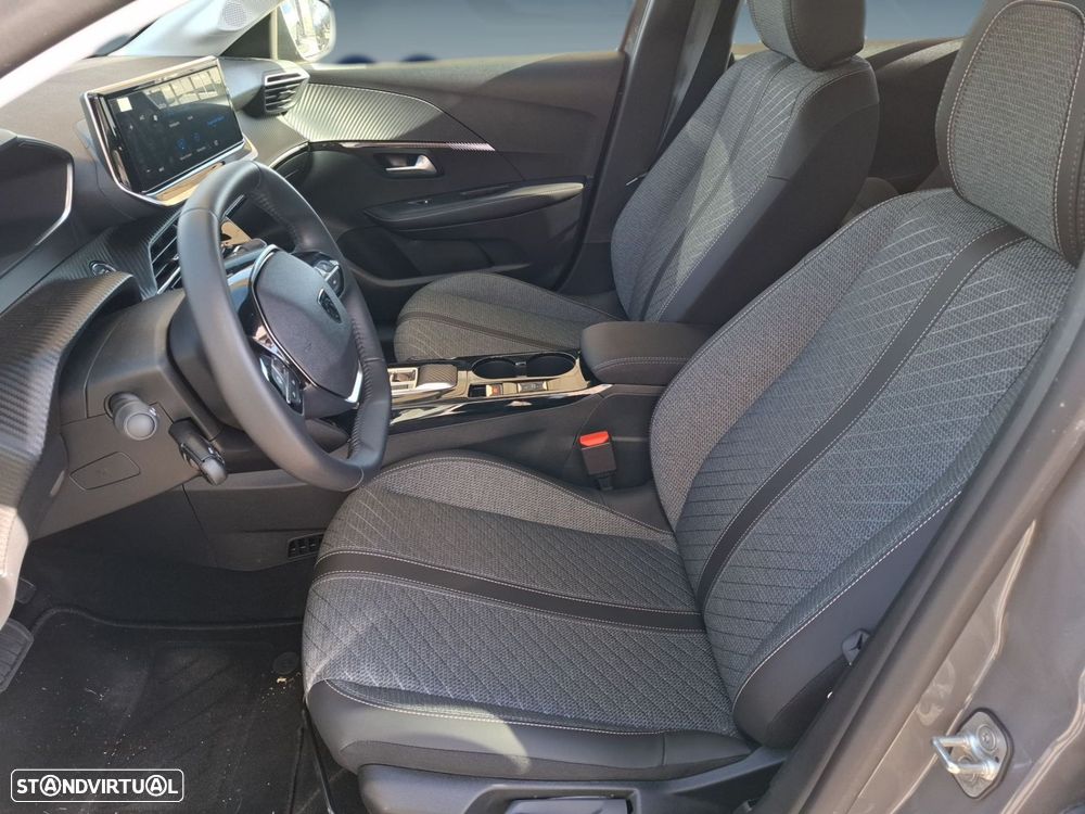 Peugeot e-208 51 kWh Allure - 11