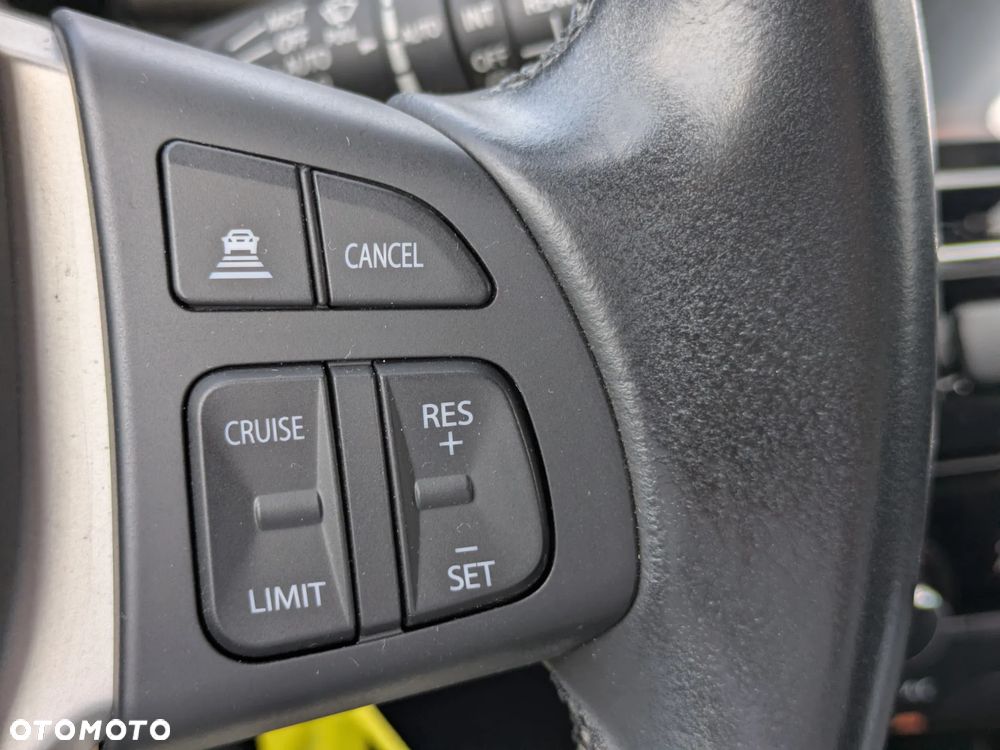 Suzuki Vitara 1.4 Boosterjet SHVS Premium 2WD - 17