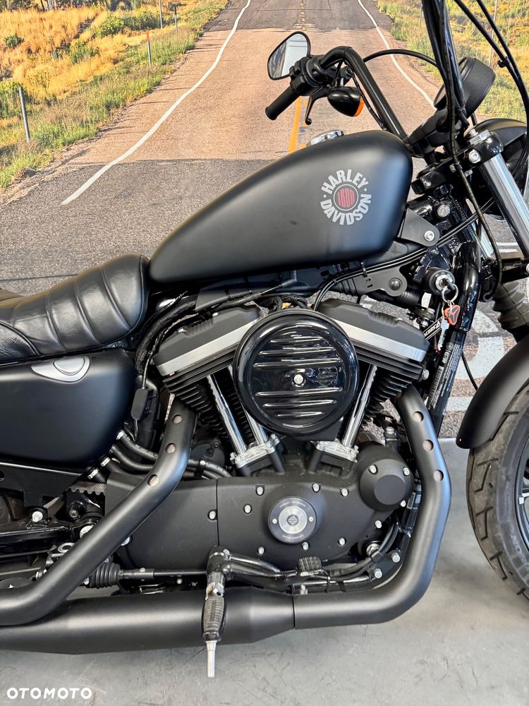 Harley-Davidson Sportster Iron 883 - 7