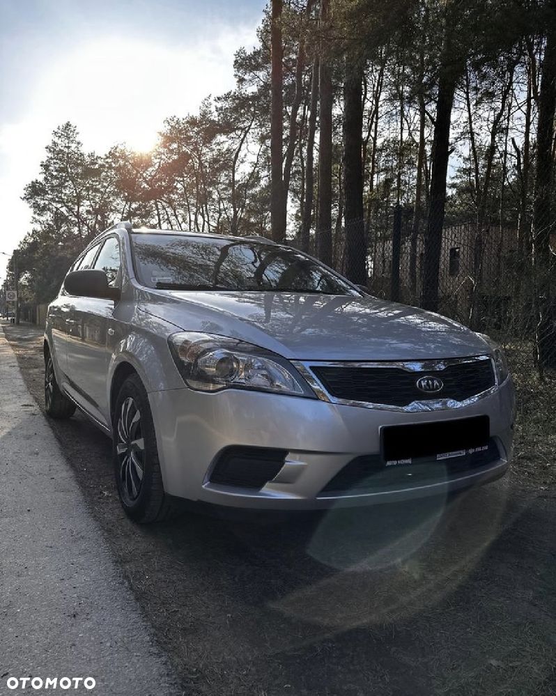 Kia Ceed 1.6 Crdi Comfort + - 6