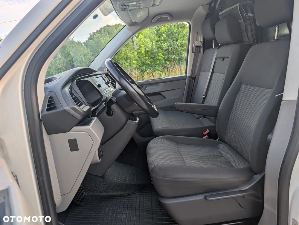 Volkswagen Transporter - 15