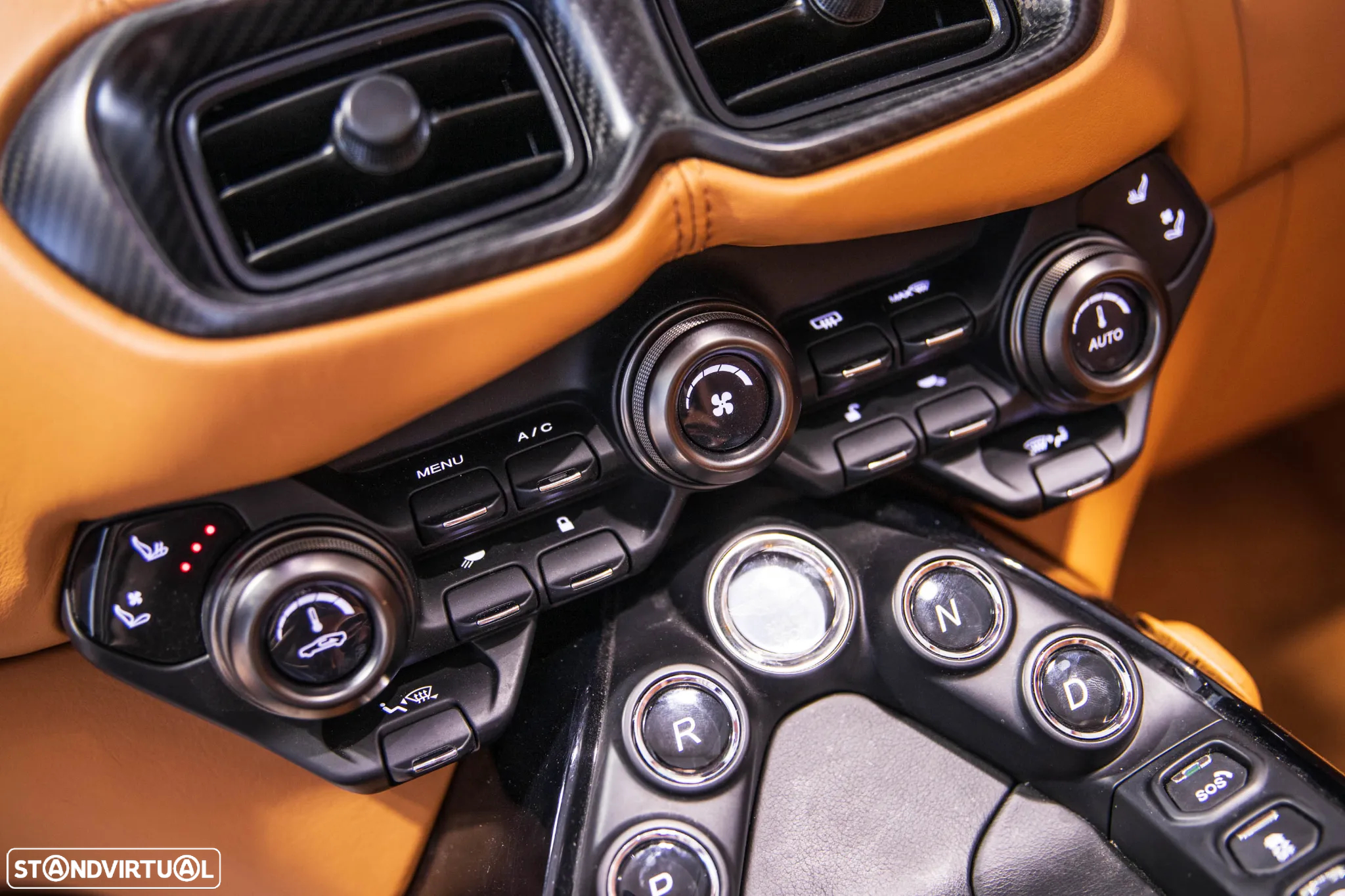 Aston Martin Vantage Roadster V8 - 22