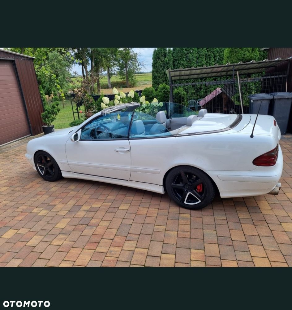 Mercedes-Benz CLK - 1