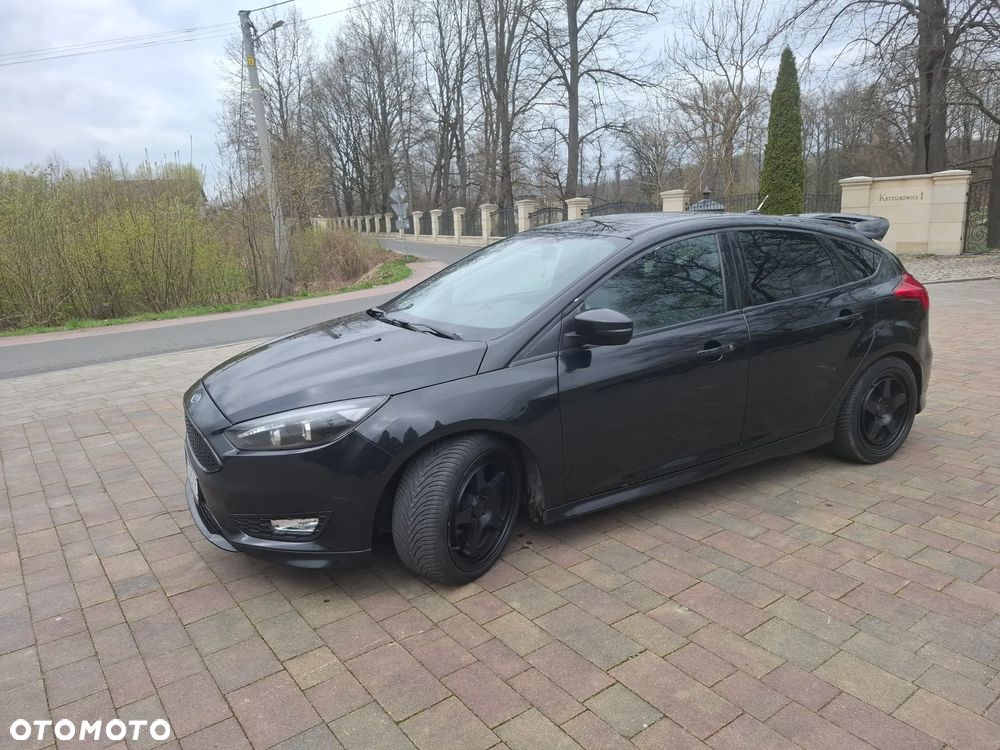 Ford Focus 2.0 EcoBoost ST - 20