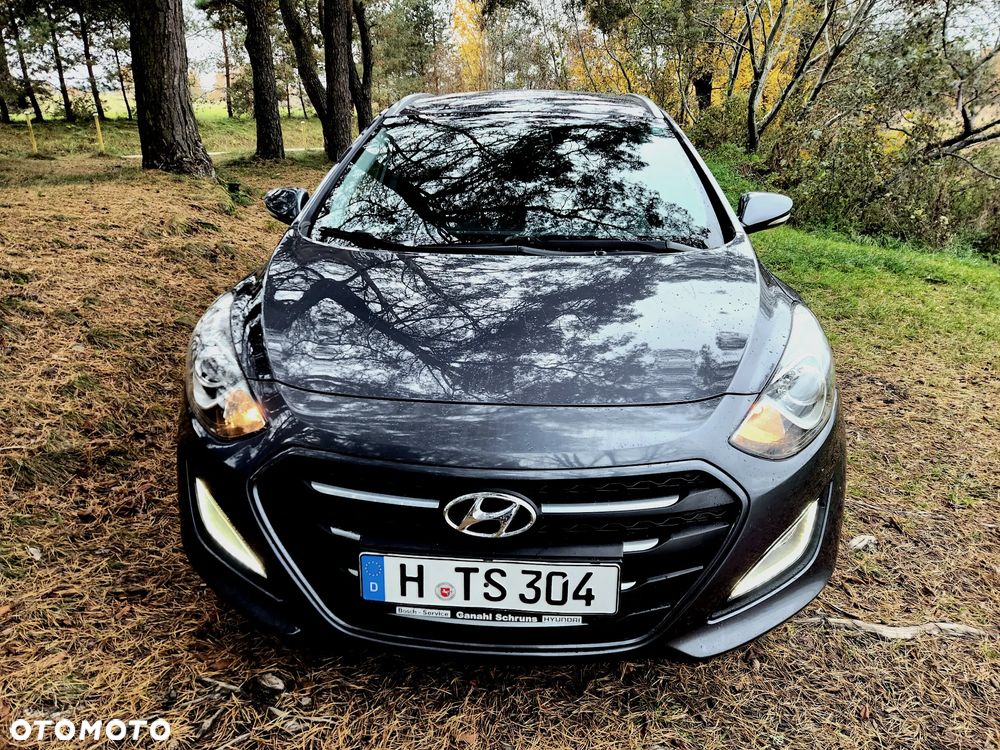 Hyundai i30 1.6 CRDi Premium - 1