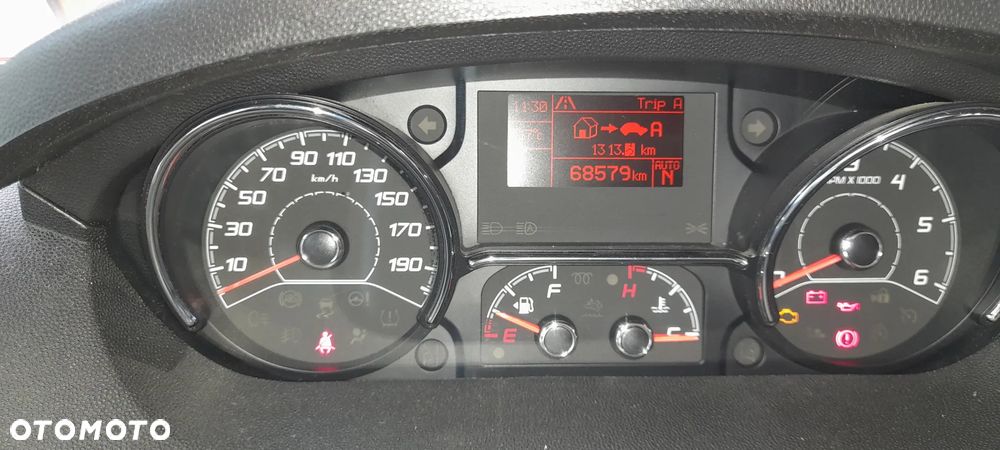 Carthago Chic E-line I 51QB yachting EG/CF002 - 9