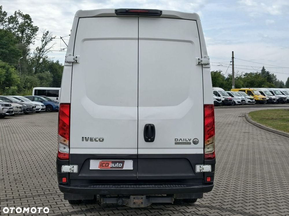 Iveco Daily 35C14 - 6