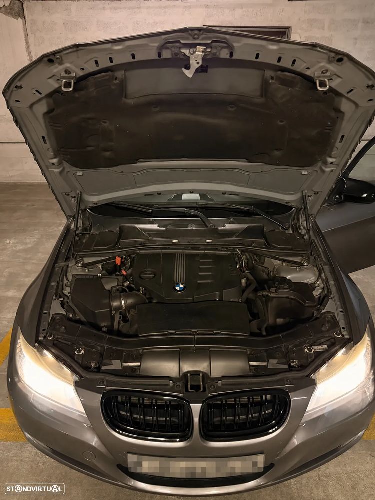 BMW 318 d - 2