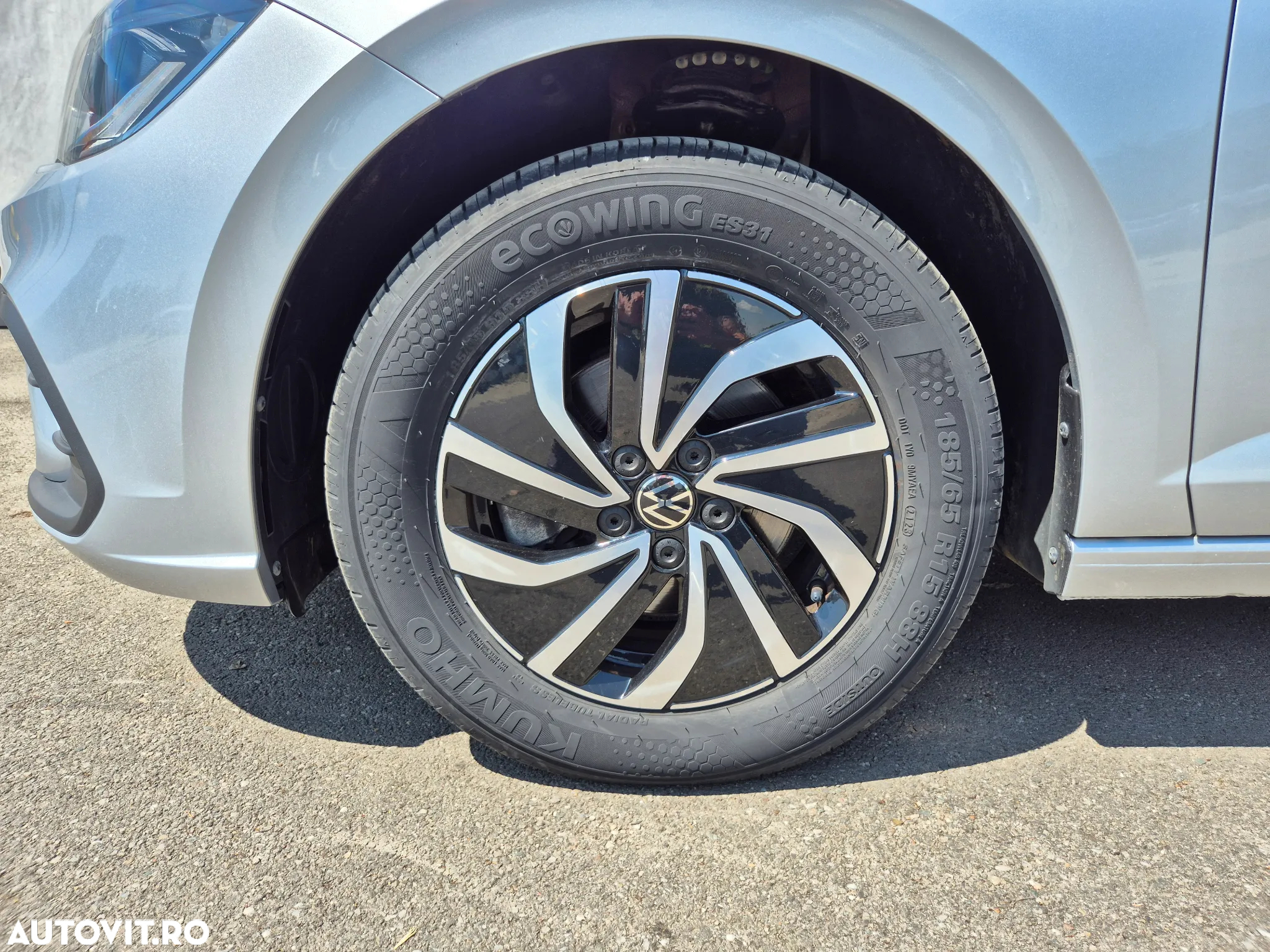 Volkswagen Polo 1.0 TSI DSG Life - 32