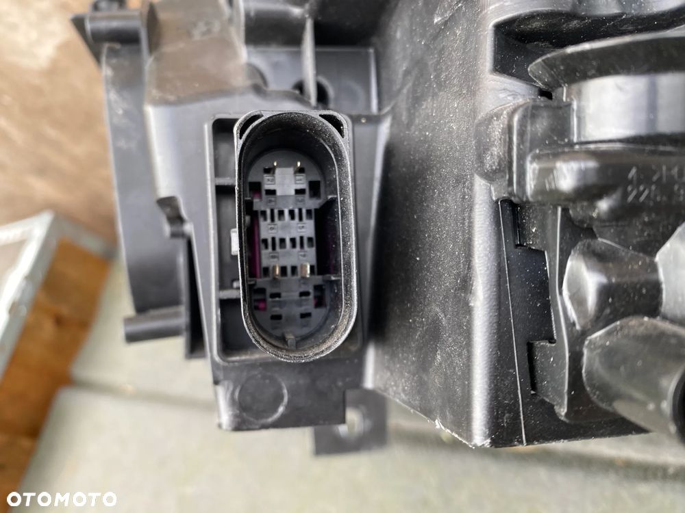 lampa b klasa w247 full led performance  eu prawa - 7