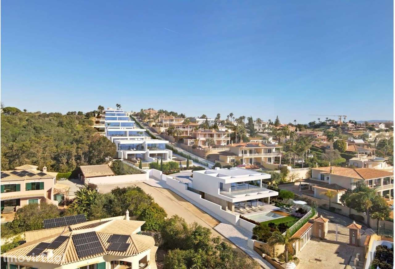 Moradia T3 com Piscina e Vista Mar na Praia da Luz, Lagos - Grande imagem: 3/22