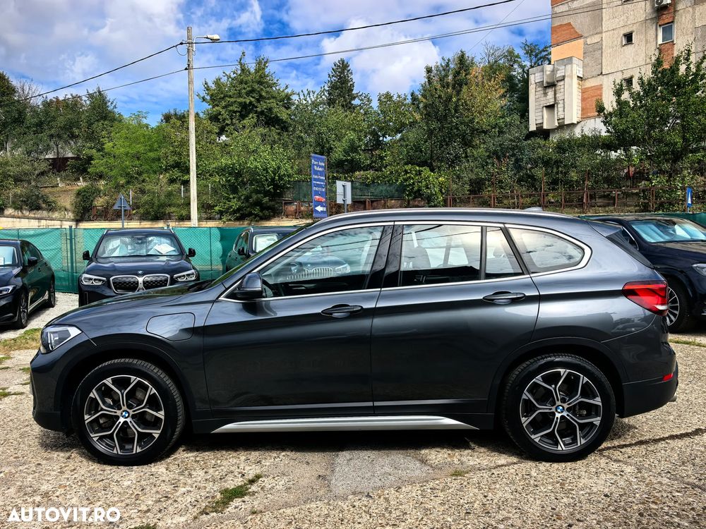 BMW X1 xDrive25e xLine - 11