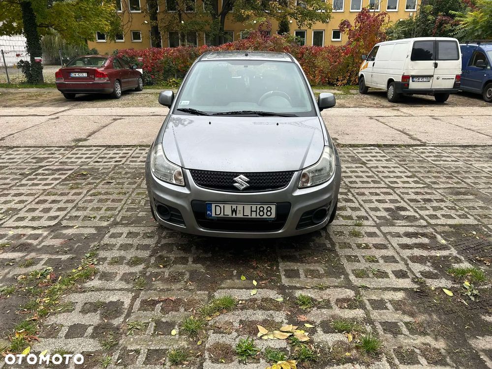 Suzuki SX4 1.5 Comfort - 2