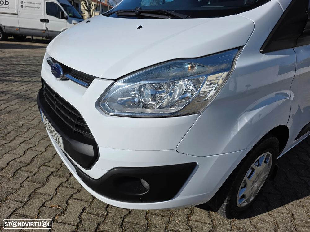 Ford Transit Custom 2.2 TDCI 270 L1 - 28