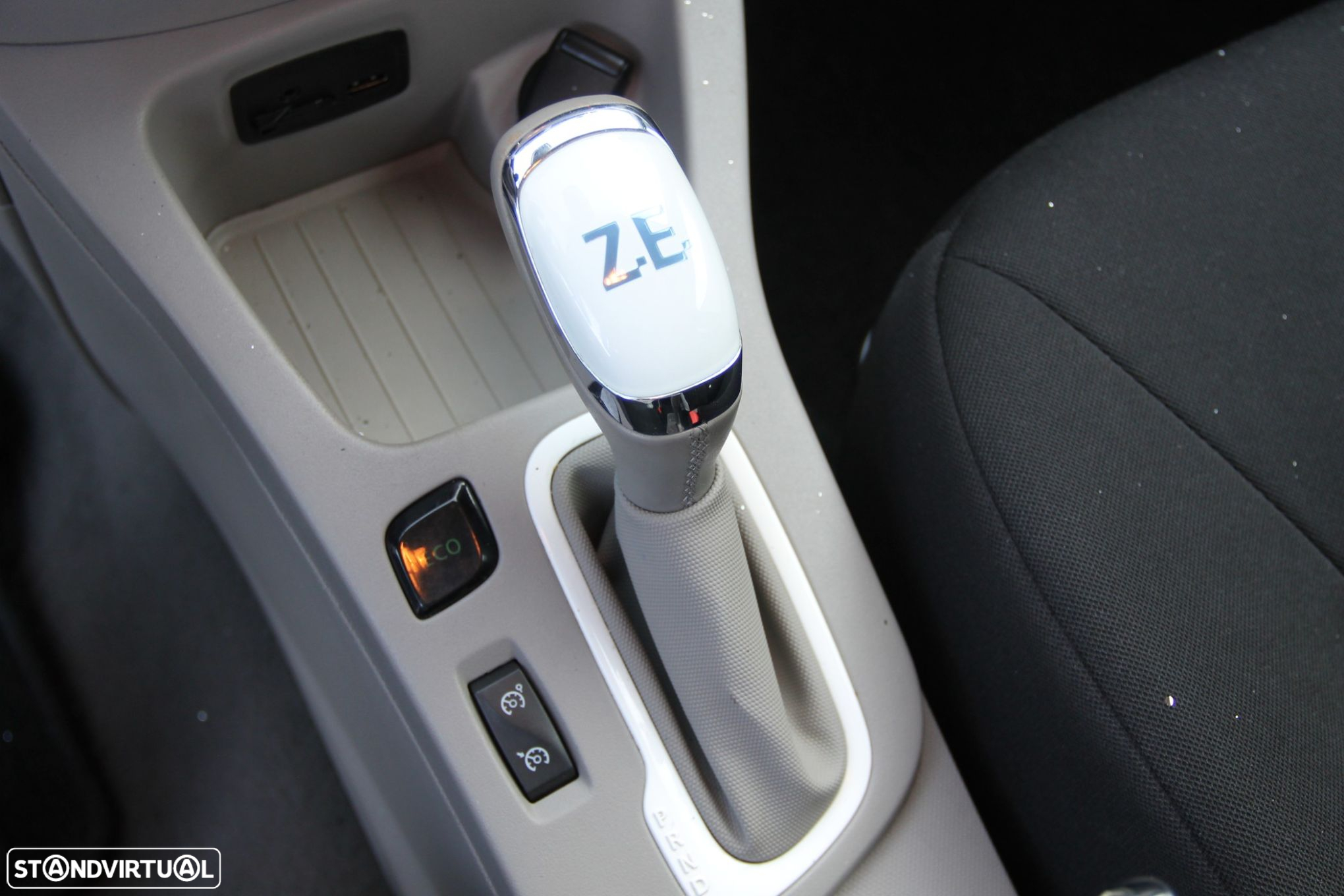 Renault Zoe - 13
