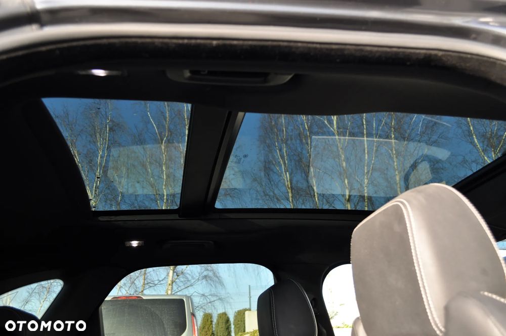 Jaguar F-Pace 2.0 i4D AWD R-Sport - 8