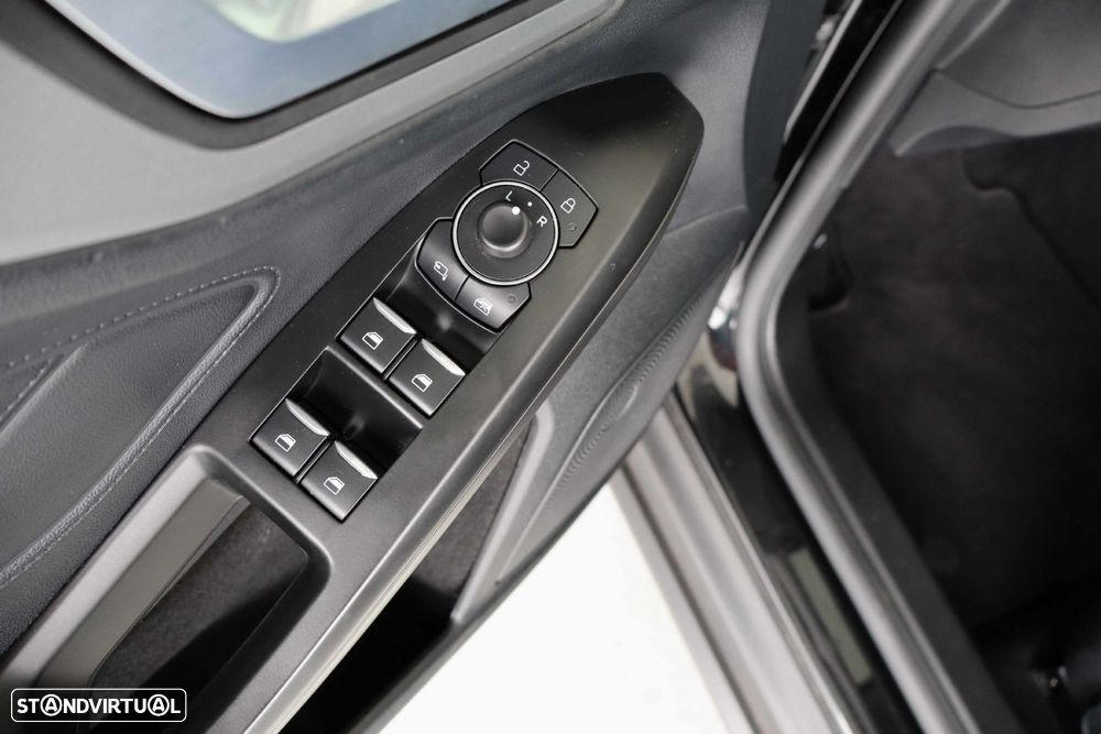 Ford Focus 1.5 TDCi ECOBlue Connected Aut. - 13