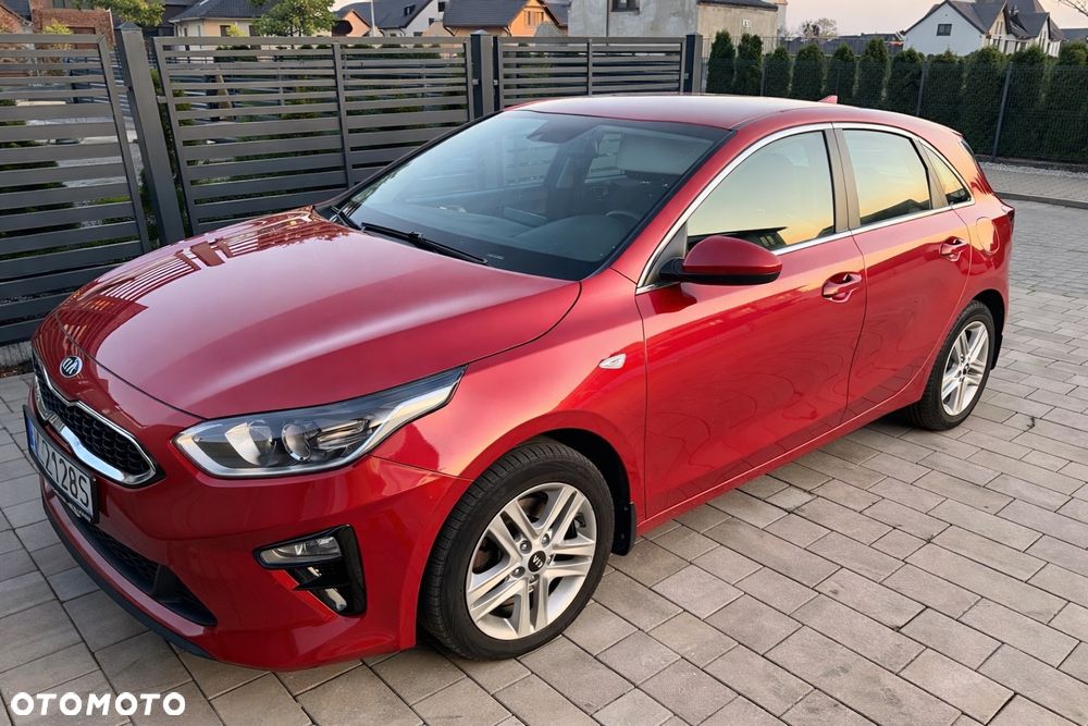 Kia Ceed 1.6 CRDi SCR M - 2