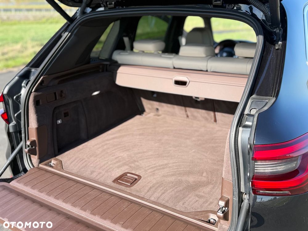 BMW X5 xDrive30d - 26
