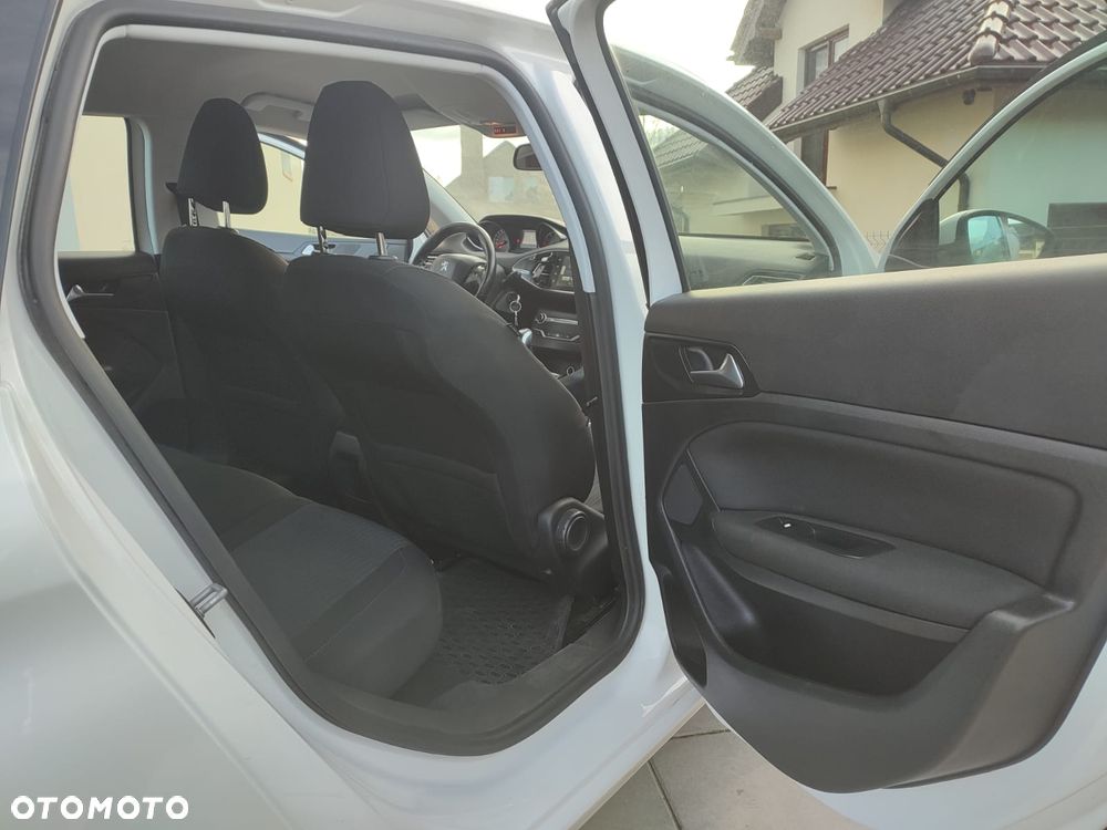 Peugeot 308 1.6 HDi Active - 14