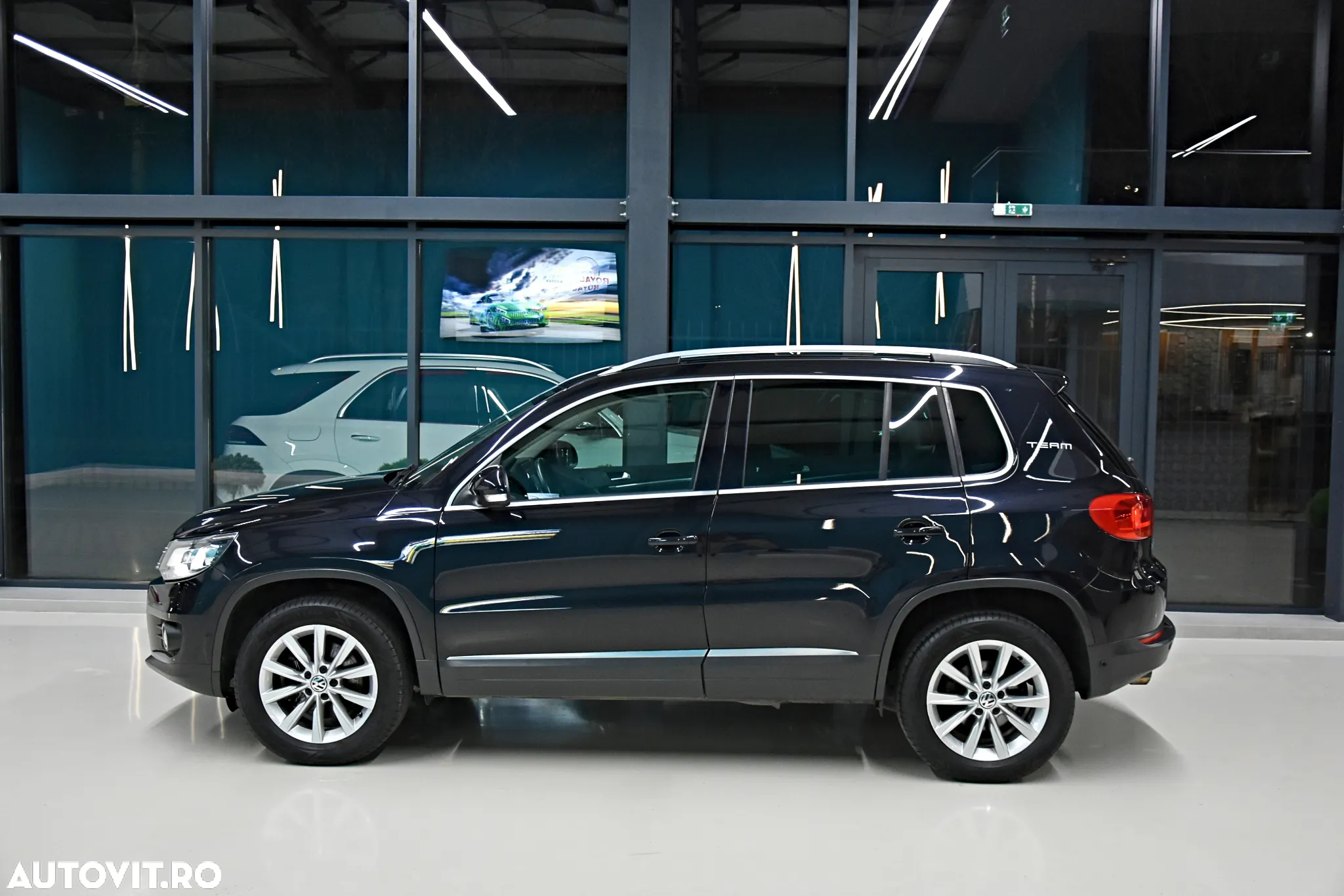 Volkswagen Tiguan 1.4 TSI BlueMotion Technology Team - 10