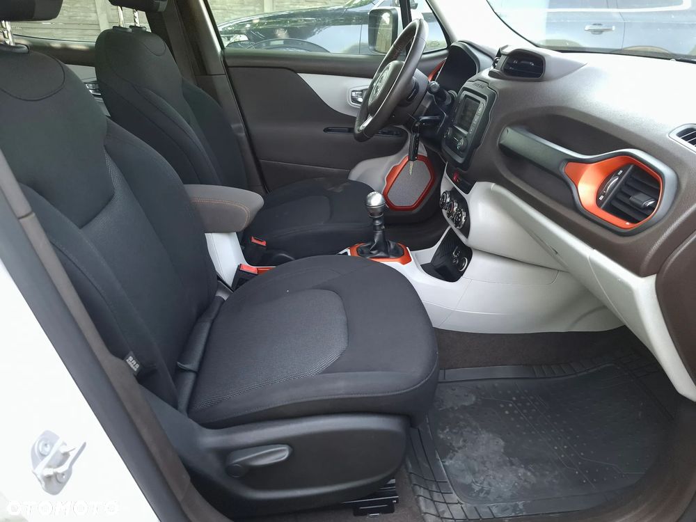 Jeep Renegade 1.4 MultiAir Longitude - 22