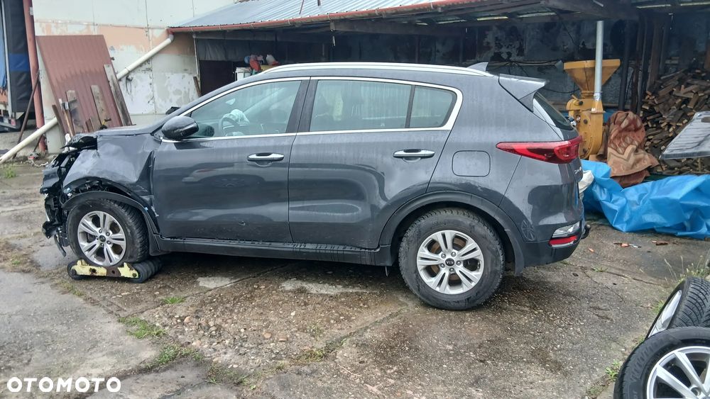 Kia Sportage 1.6 GDI 2WD DREAM-TEAM EDITION - 5