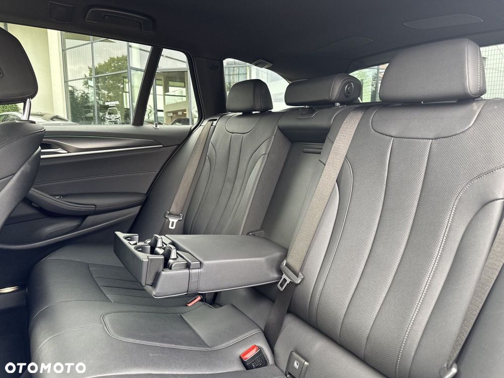 BMW Seria 5 - 18