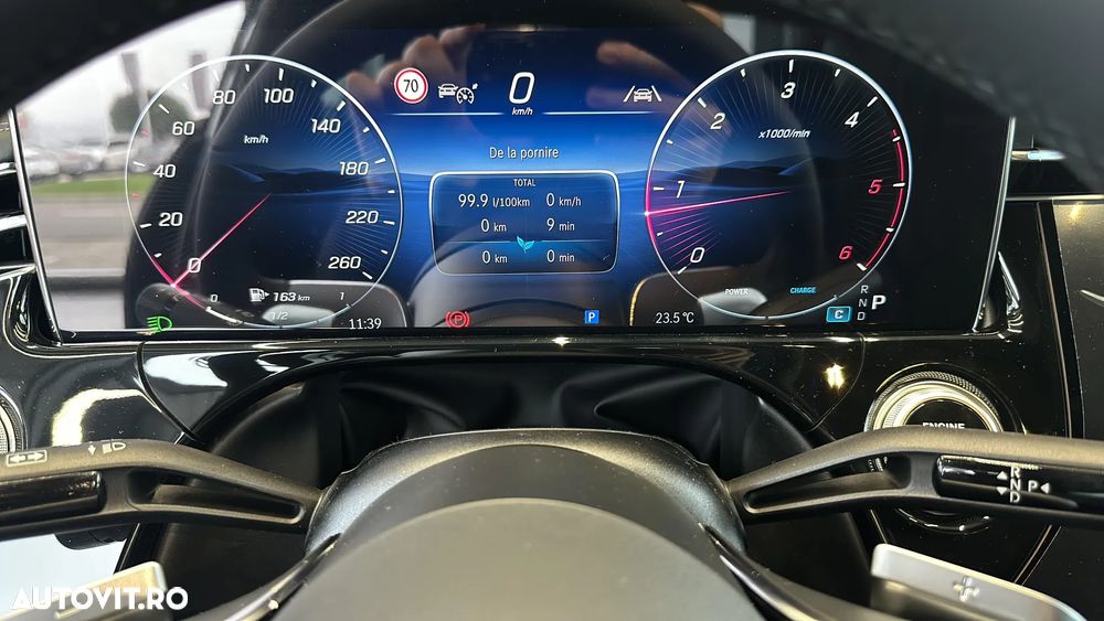 Mercedes-Benz E - 13