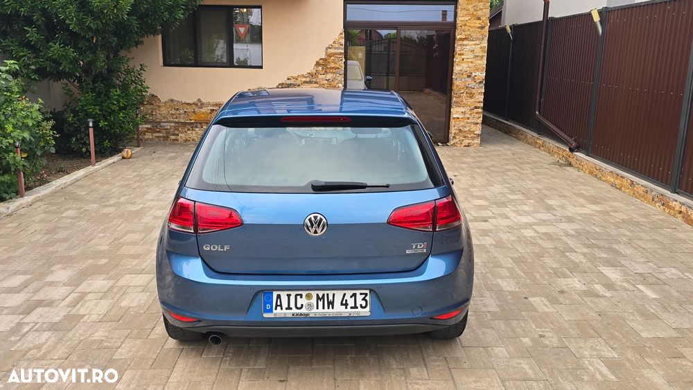 Volkswagen Golf 1.6 TDI BlueMotion Technology Comfortline - 14