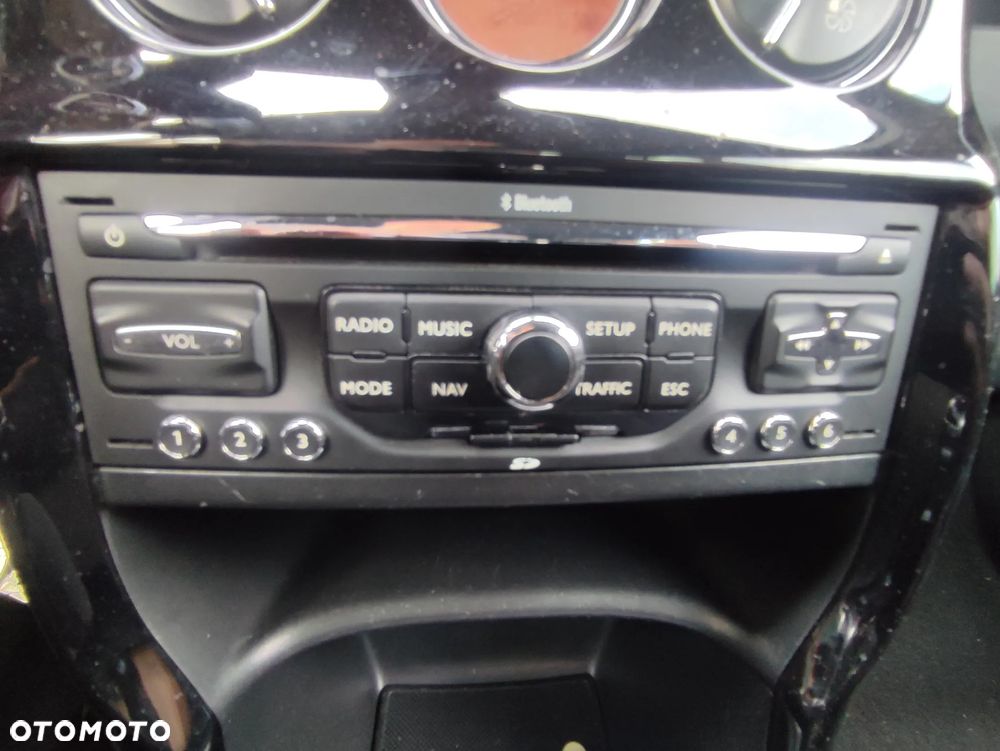 Citroën DS3 e-HDi 90 FAP SoChic - 21