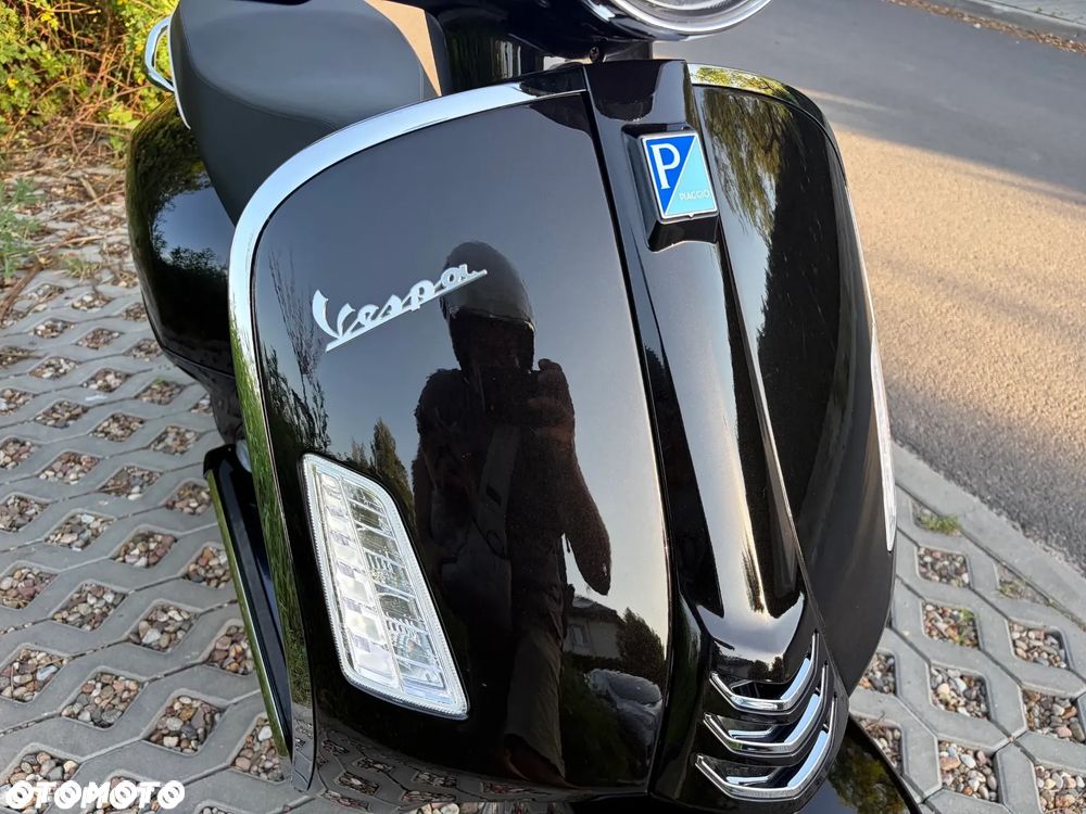 Vespa GTS - 8