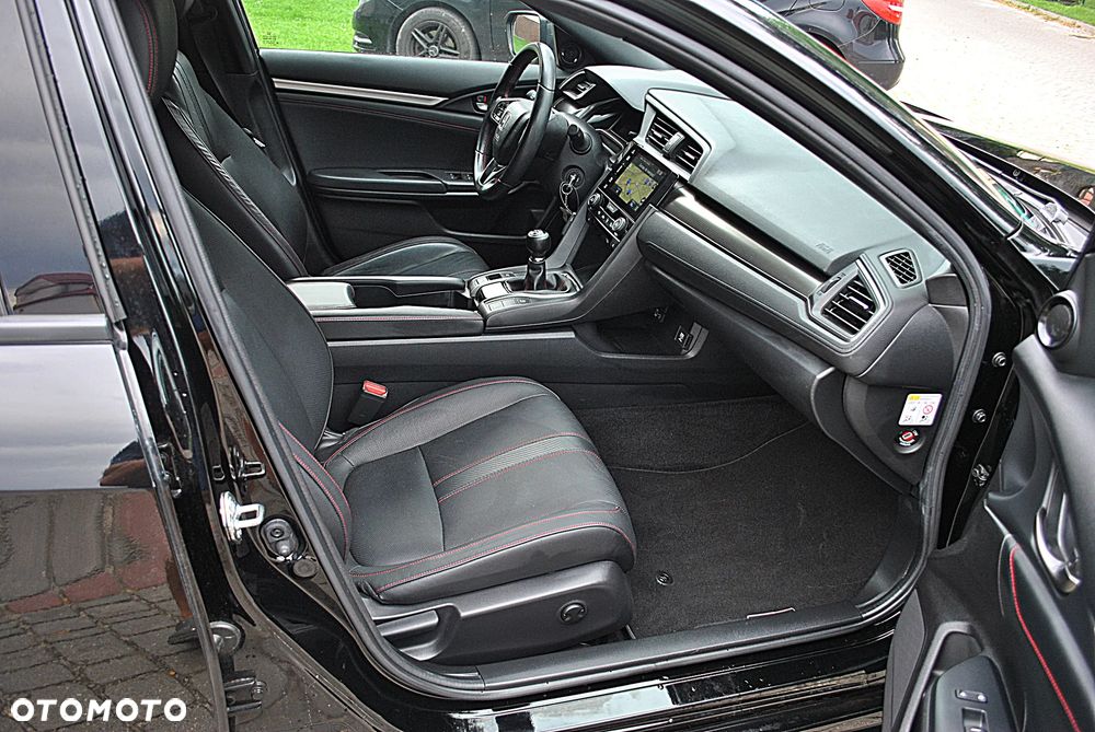 Honda Civic 1.0 i-VTEC Turbo Executive Premium - 10