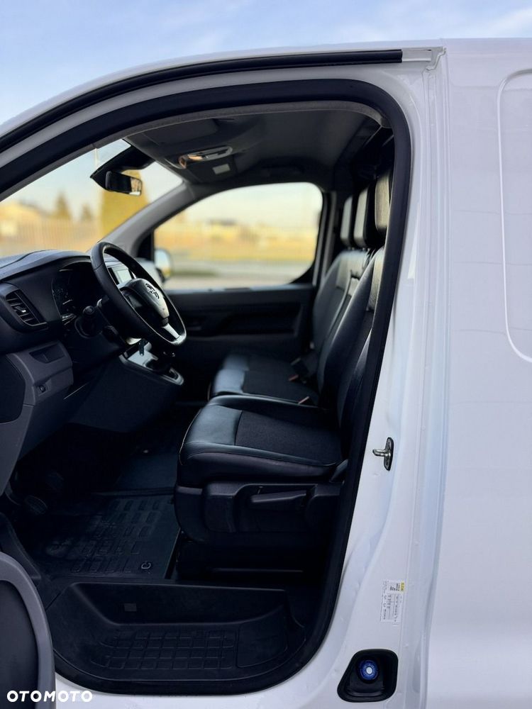 Opel Vivaro - 17
