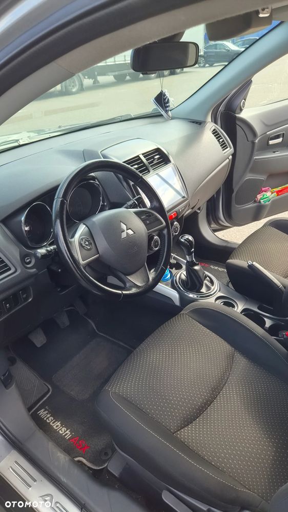 Mitsubishi ASX - 21