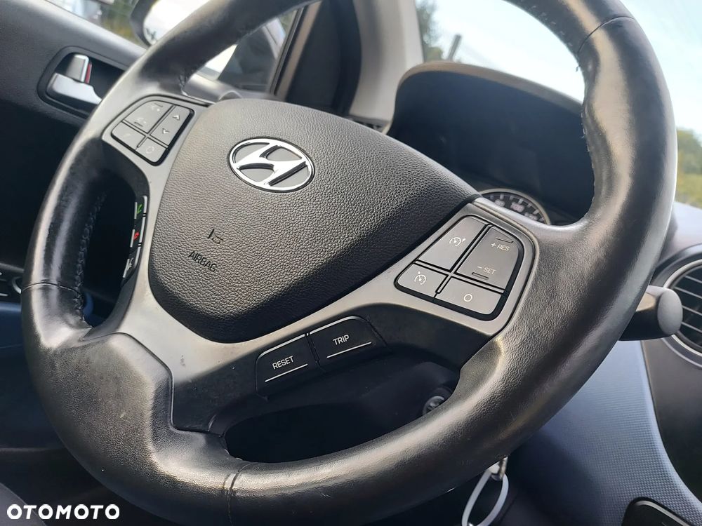 Hyundai i10 1.0 blue Style - 23