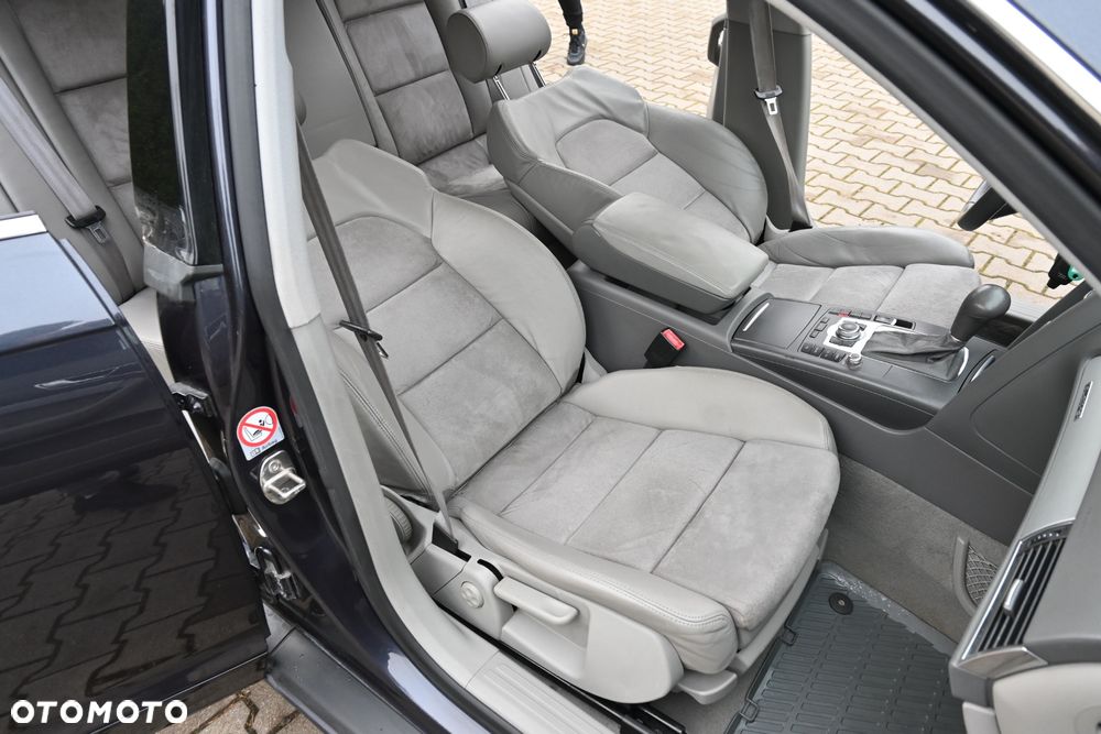 Audi A6 Limousine 3.2 FSI Quattro Tiptronic - 38