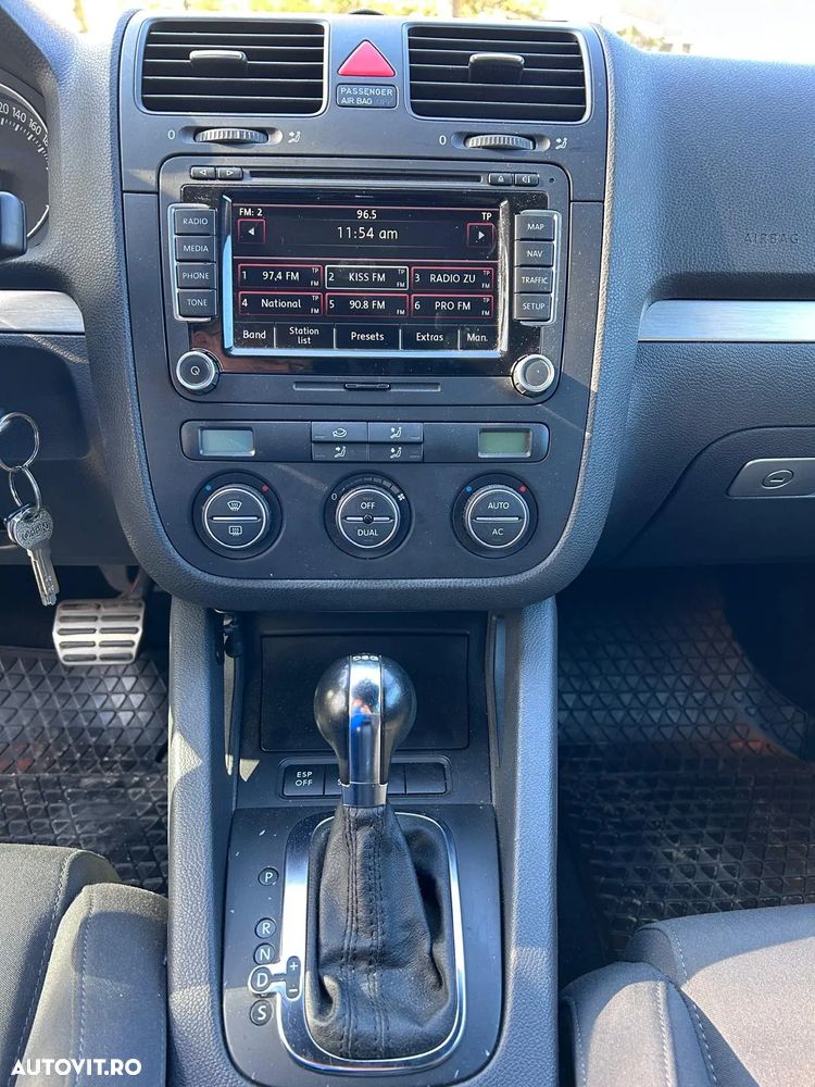 Volkswagen Golf 2.0 FSI GTI DSG - 14