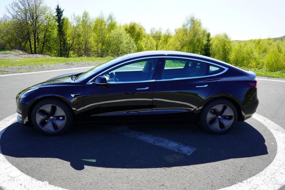 Tesla Model 3 Langstreckenbatterie Allradantrieb Dual Motor - 9