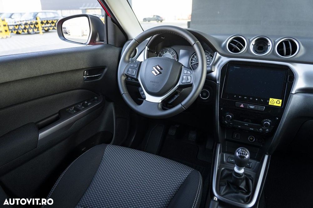 Suzuki Vitara - 14