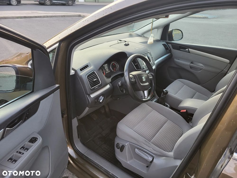 Seat Alhambra 2.0 TDI DPF Ecomotive - 13